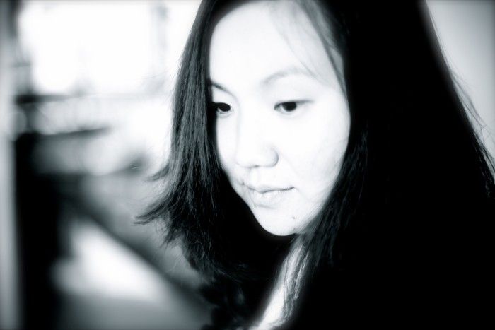 Каспийн тэнгисийн цахлай: Элла Манжеева